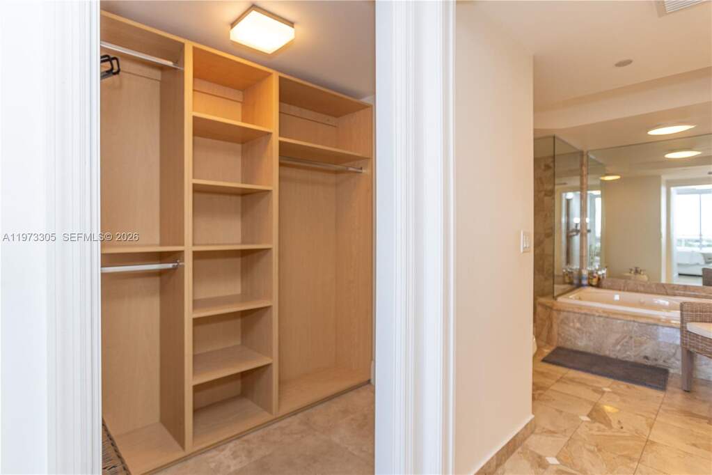 2 Bedroom Apartment/Flat's Image 20