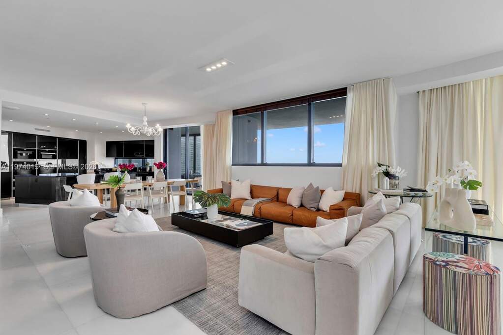 4 Bedroom Apartment/Flat's Image 9
