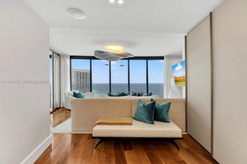 4 Bedroom Apartment/Flat's Image 18