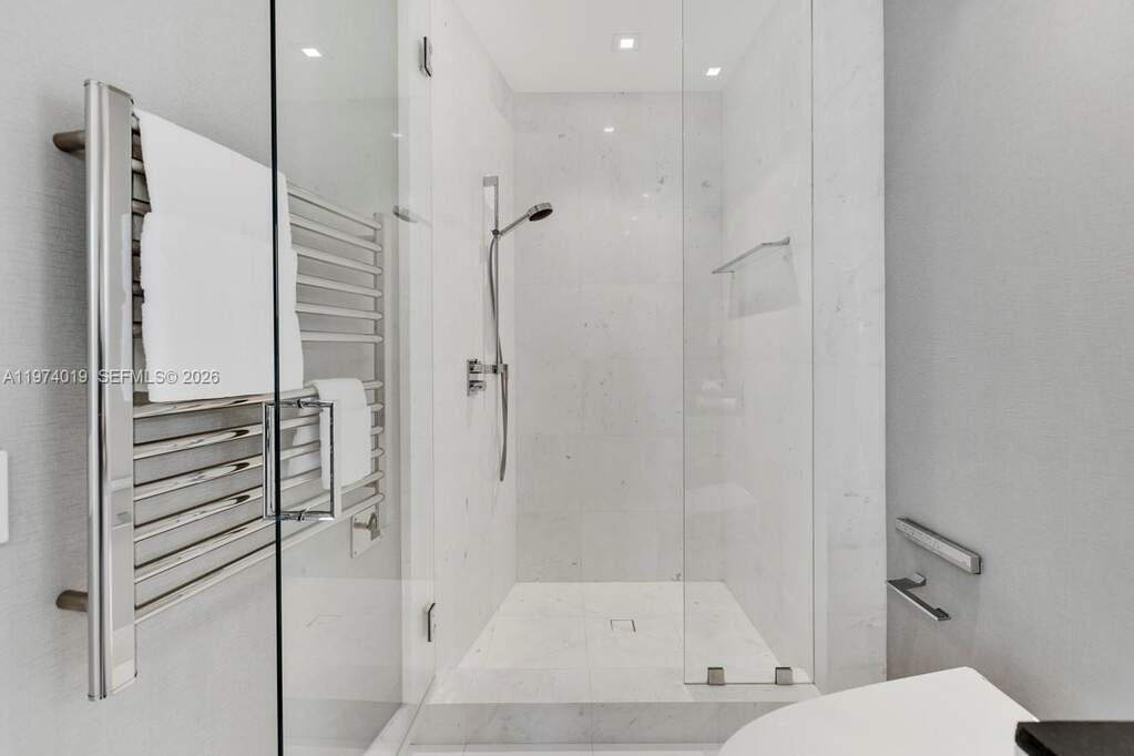 4 Bedroom Apartment/Flat's Image 30