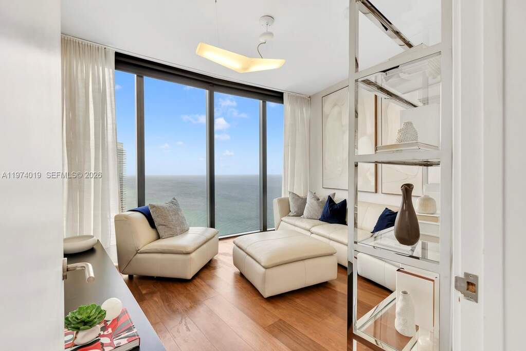 4 Bedroom Apartment/Flat's Image 33
