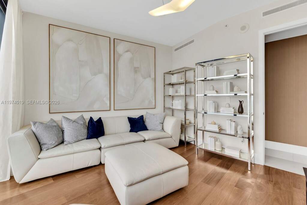 4 Bedroom Apartment/Flat's Image 35