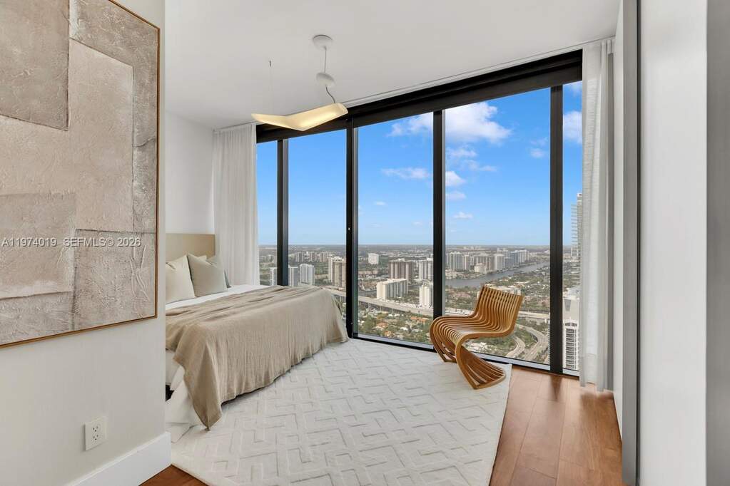 4 Bedroom Apartment/Flat's Image 36