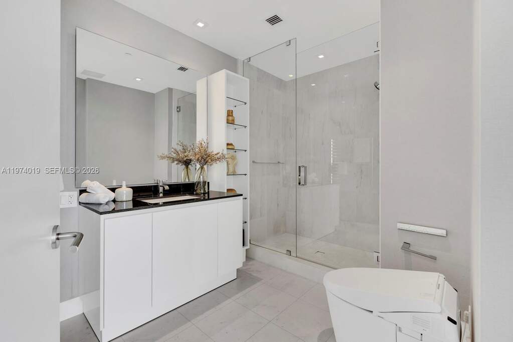 4 Bedroom Apartment/Flat's Image 39