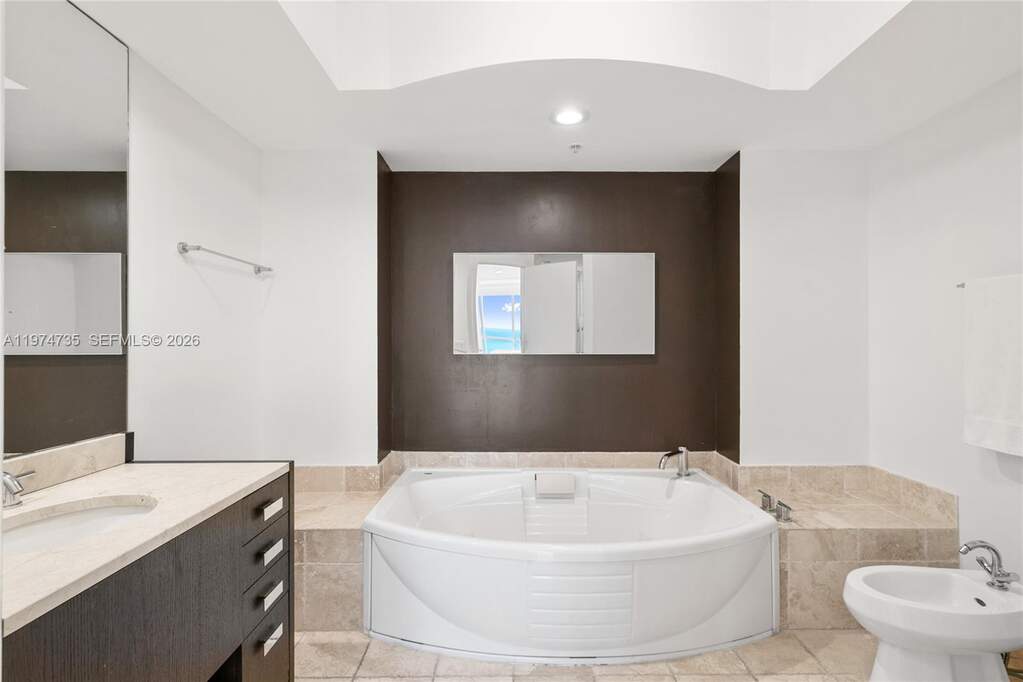 2 Bedroom Apartment/Flat's Image 14