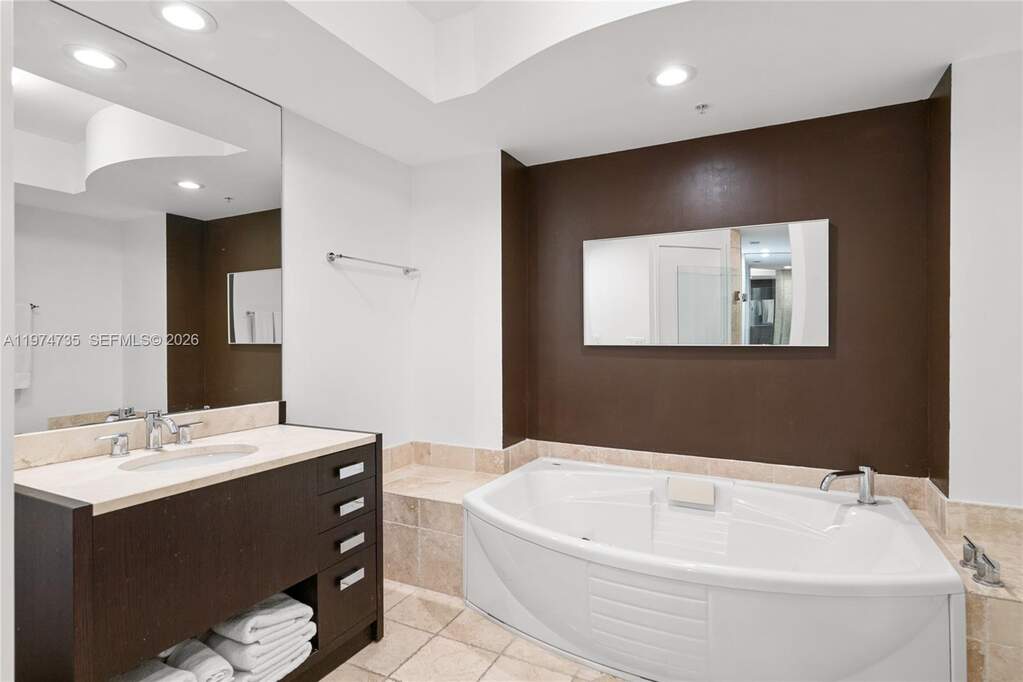 2 Bedroom Apartment/Flat's Image 15