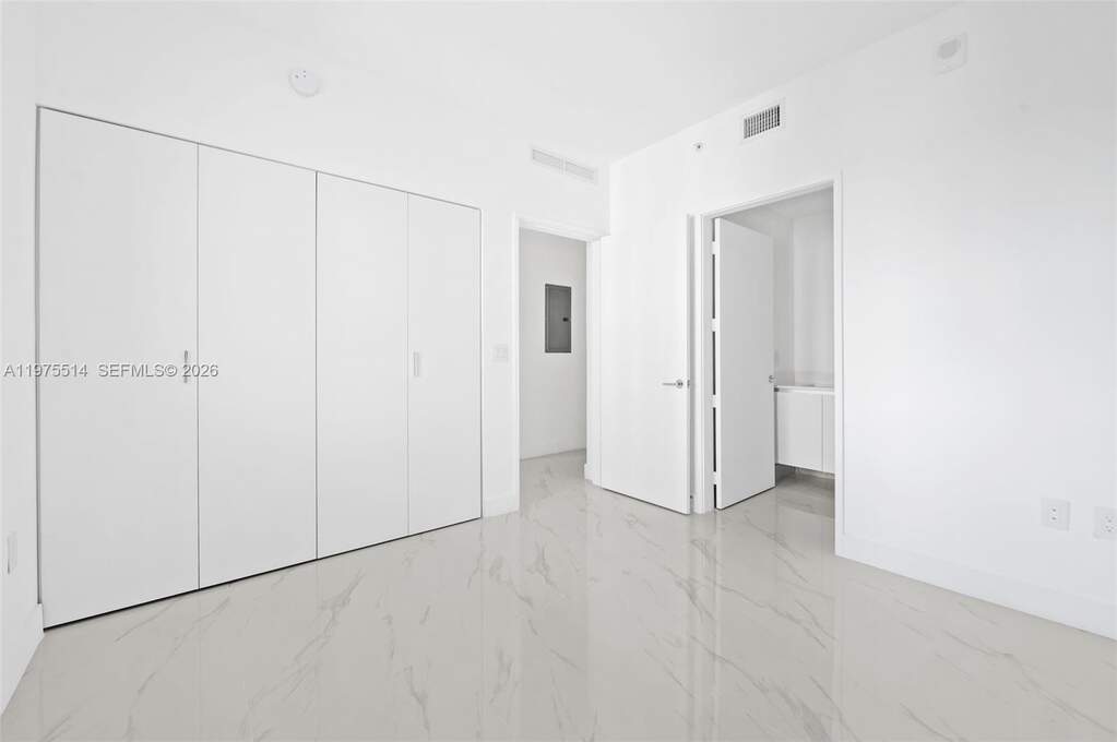 3 Bedroom Apartment/Flat's Image 20