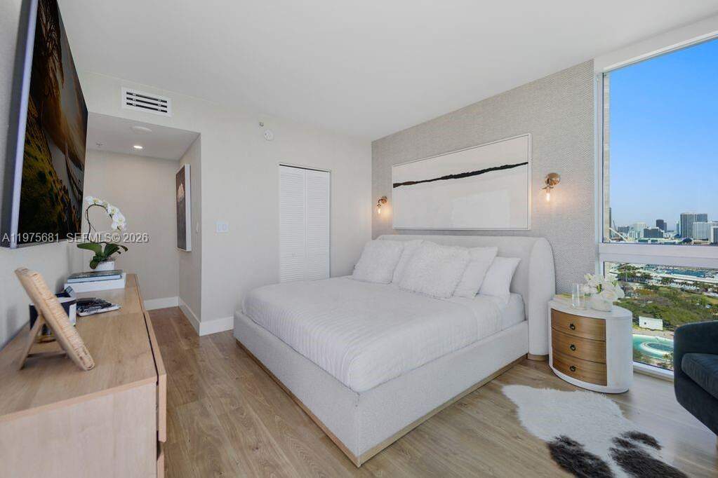 3 Bedroom Apartment/Flat's Image 10