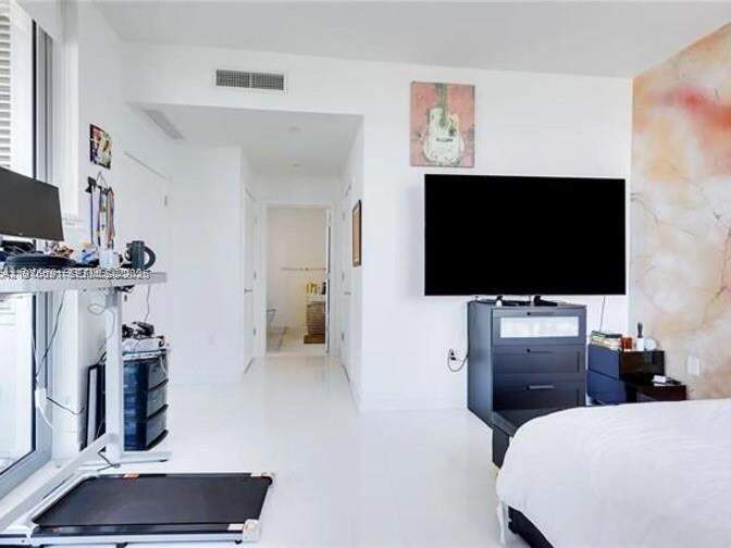 1 Bedroom Apartment/Flat's Image 8