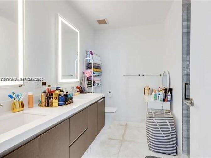 1 Bedroom Apartment/Flat's Image 9