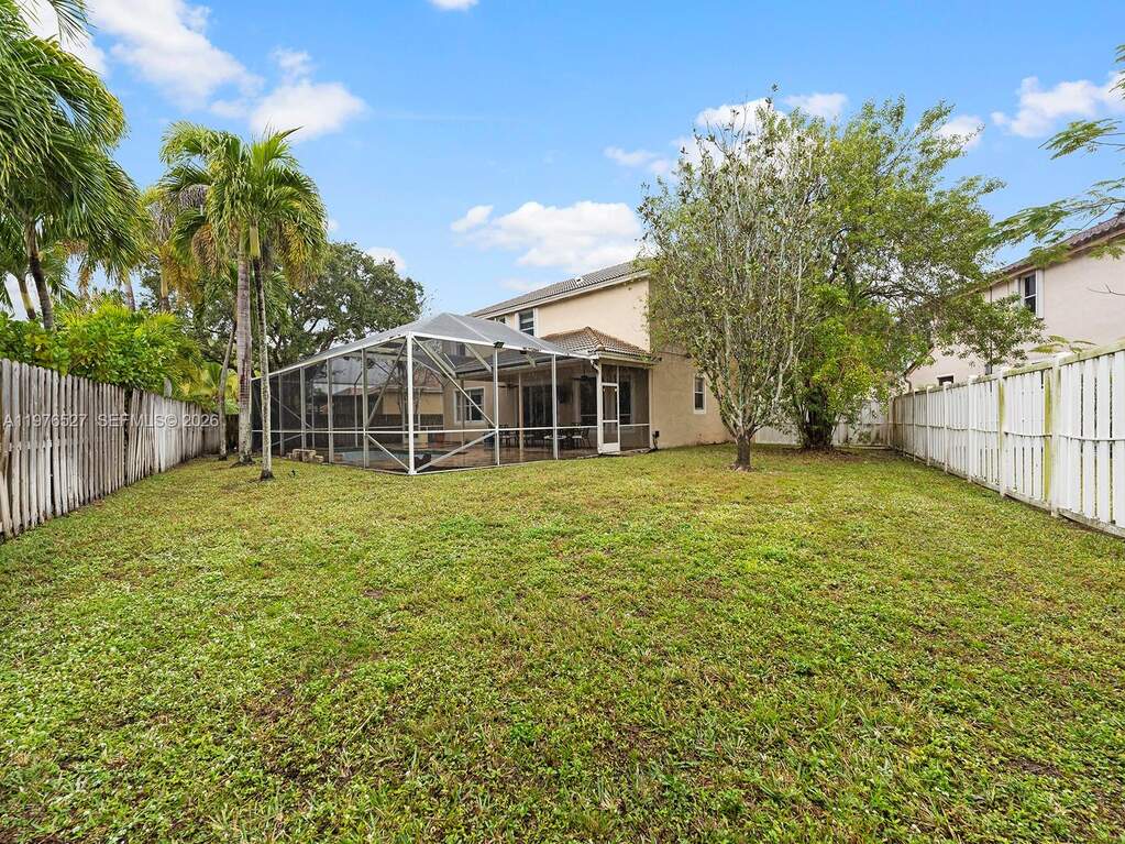 4 Bedroom Single Family Home/House's Image 35