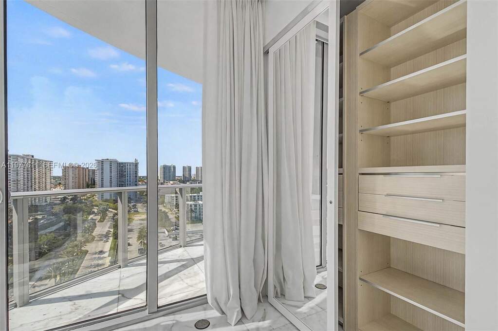 2 Bedroom Apartment/Flat's Image 16