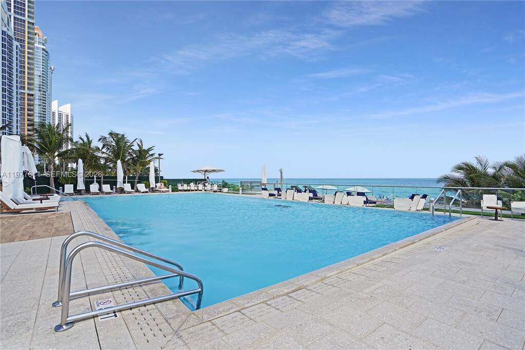 2 Bedroom Apartment/Flat's Image 37