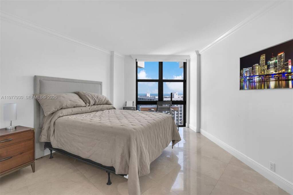 2 Bedroom Apartment/Flat's Image 11
