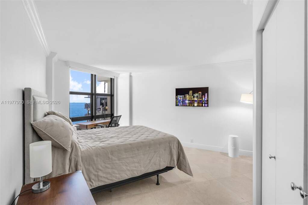2 Bedroom Apartment/Flat's Image 12
