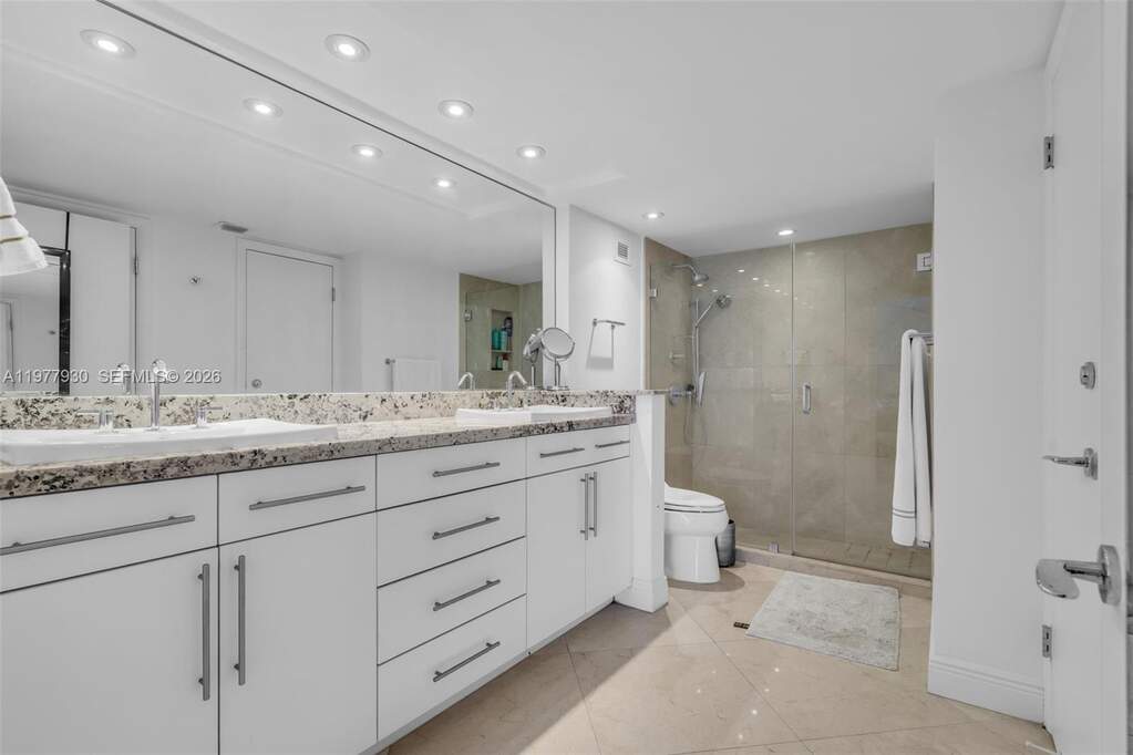 2 Bedroom Apartment/Flat's Image 17