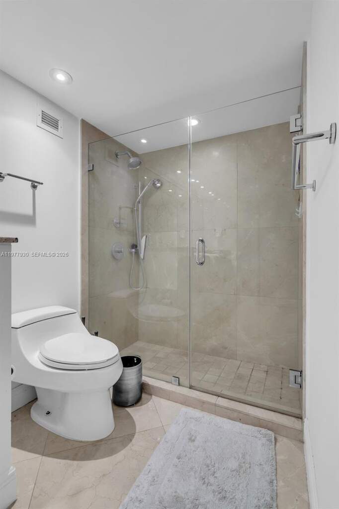 2 Bedroom Apartment/Flat's Image 19