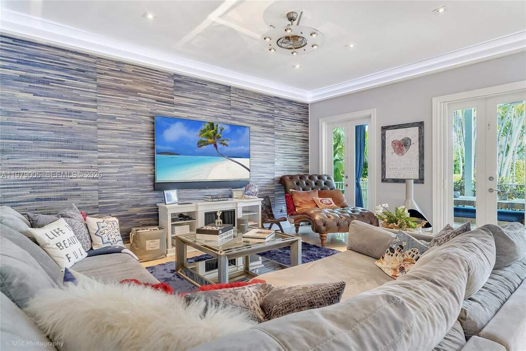 4 Bedroom Single Family Home/House's Image 13