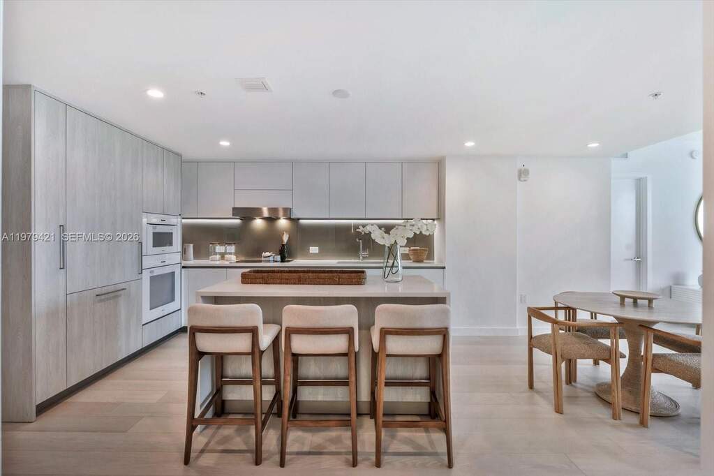 3 Bedroom Apartment/Flat's Image 7