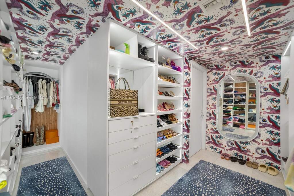 5 Bedroom Apartment/Flat's Image 30