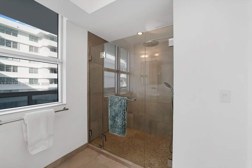 5 Bedroom Apartment/Flat's Image 51