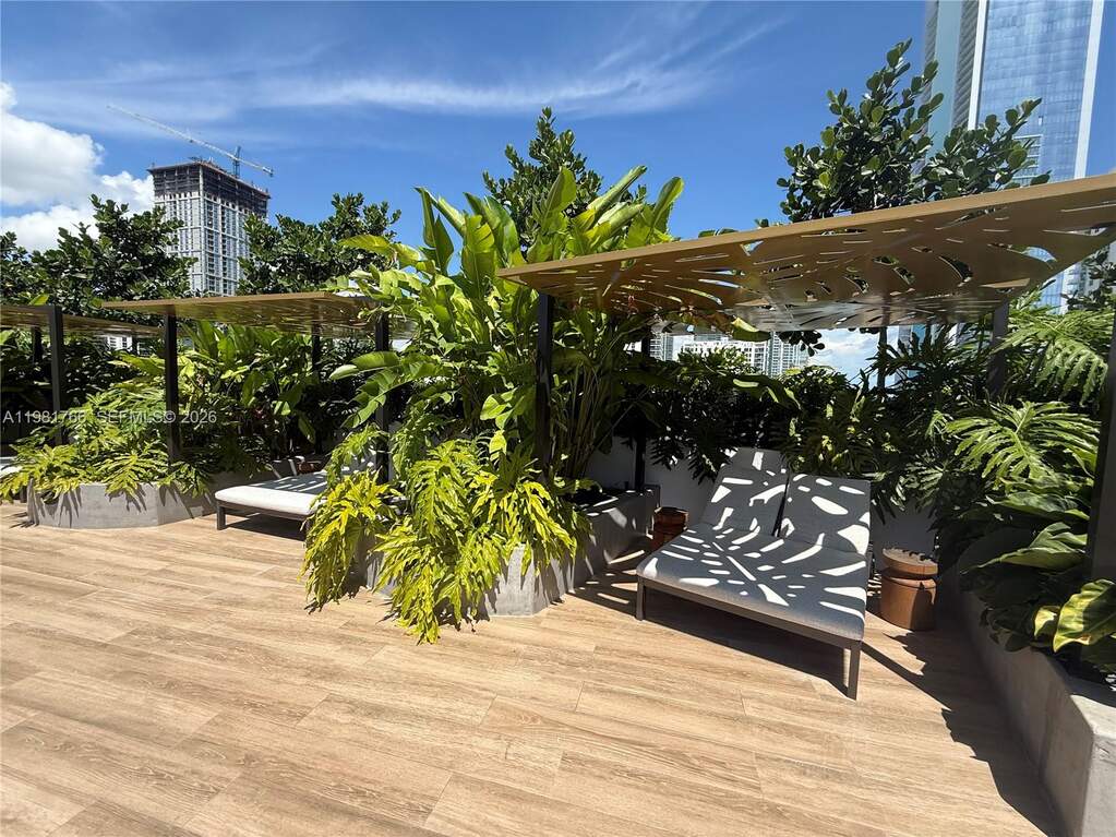 2 Bedroom Apartment/Flat's Image 81