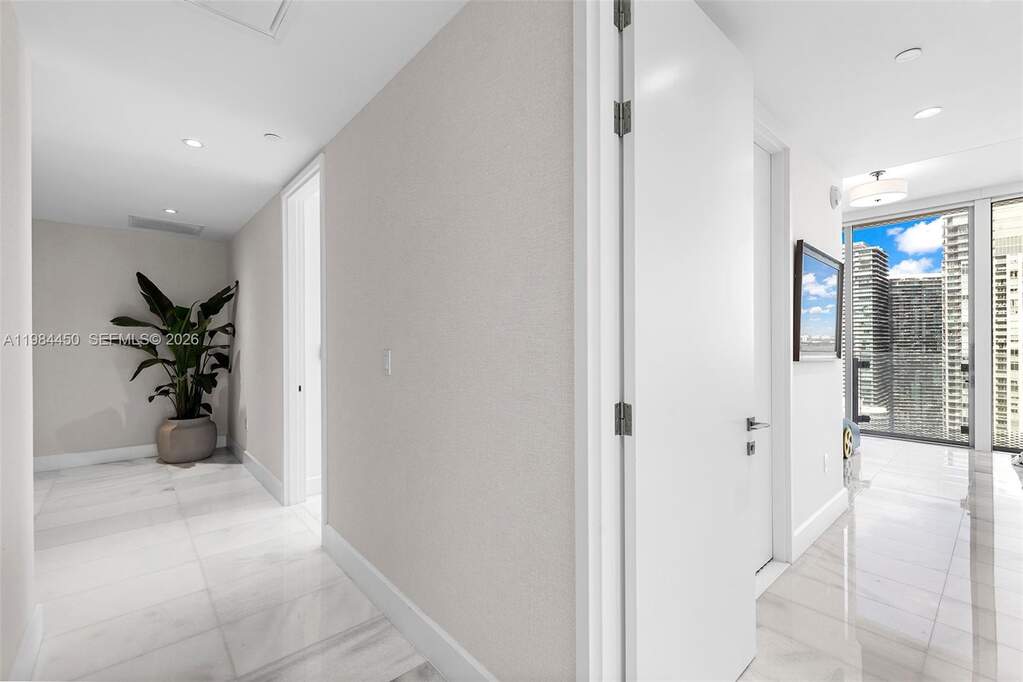 4 Bedroom Apartment/Flat's Image 24