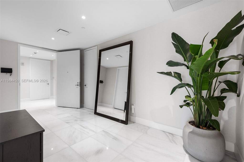 4 Bedroom Apartment/Flat's Image 29