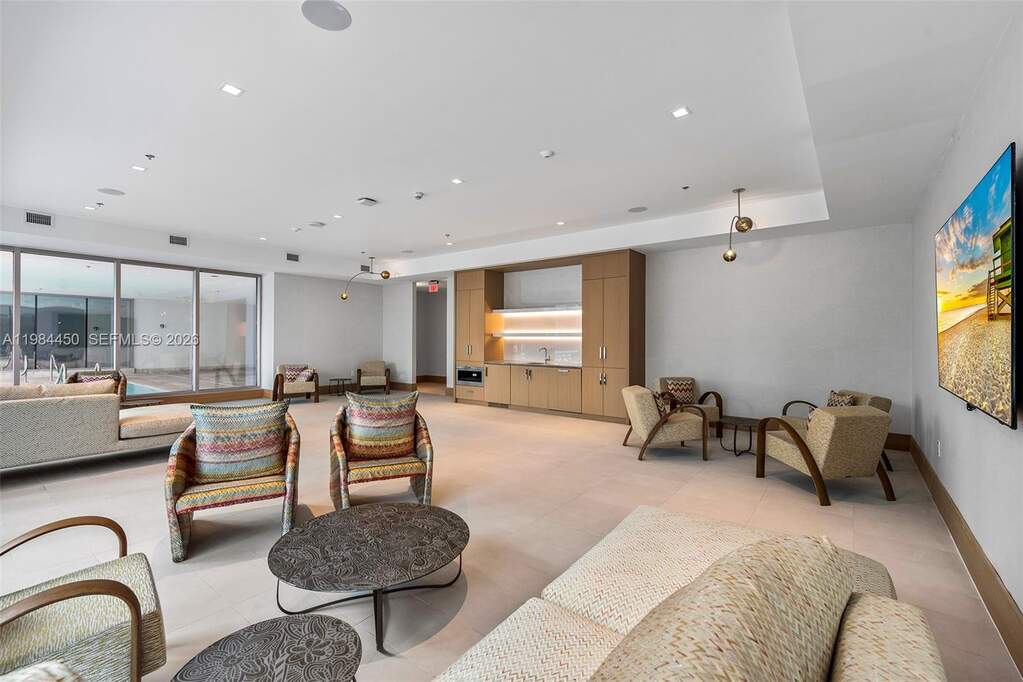 4 Bedroom Apartment/Flat's Image 52