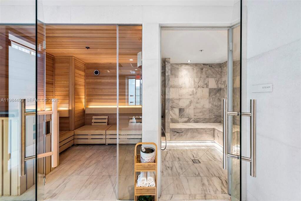 4 Bedroom Apartment/Flat's Image 61