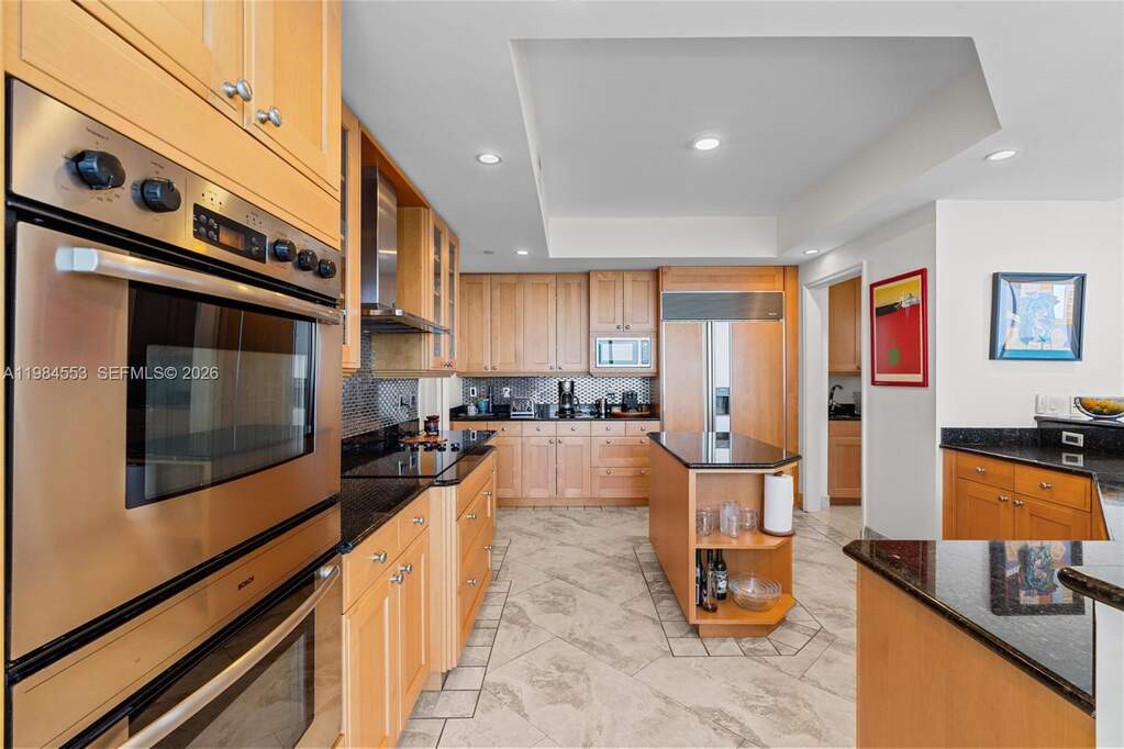 5 Bedroom Apartment/Flat's Image 13