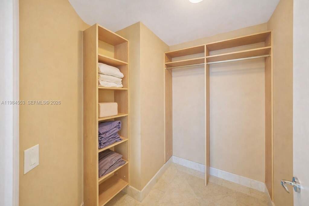 5 Bedroom Apartment/Flat's Image 36