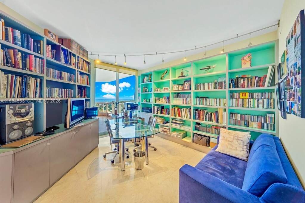5 Bedroom Apartment/Flat's Image 39