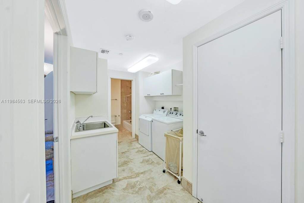 5 Bedroom Apartment/Flat's Image 47