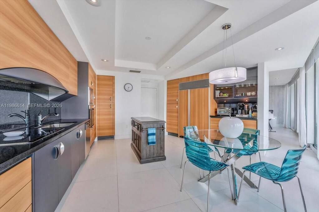 3 Bedroom Apartment/Flat's Image 15