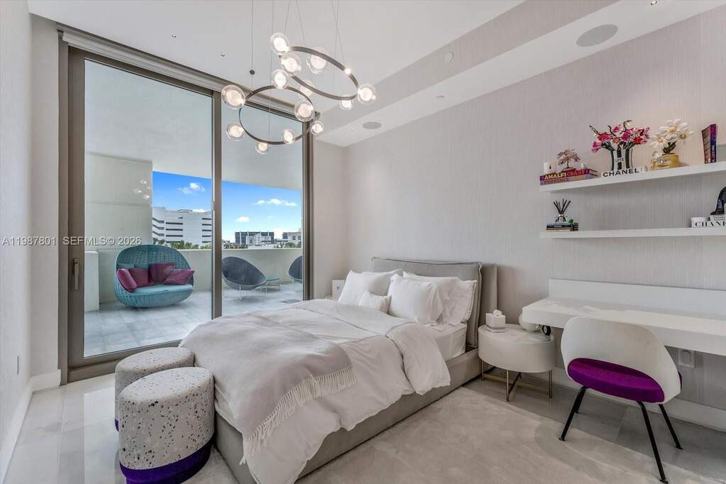 6 Bedroom Apartment/Flat's Image 21