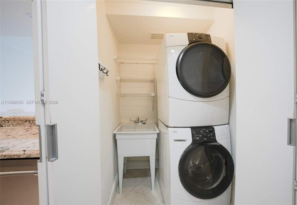 2 Bedroom Apartment/Flat's Image 3