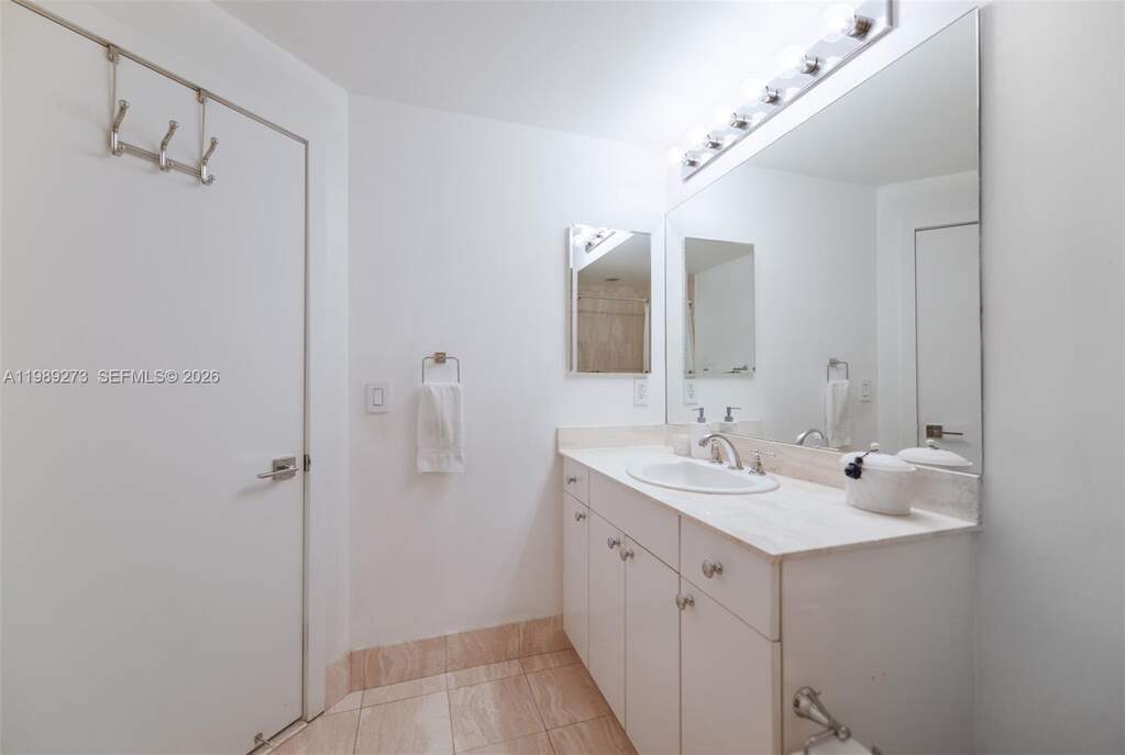 3 Bedroom Apartment/Flat's Image 23