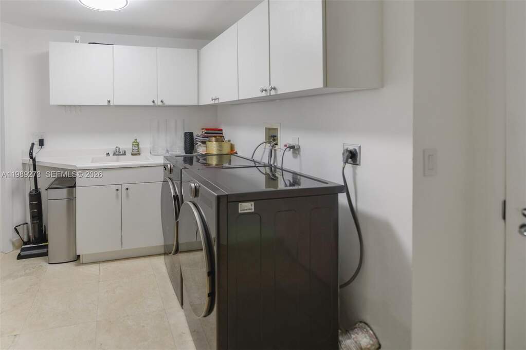 3 Bedroom Apartment/Flat's Image 29