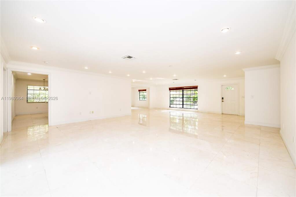 4 Bedroom Single Family Home/House's Image 10
