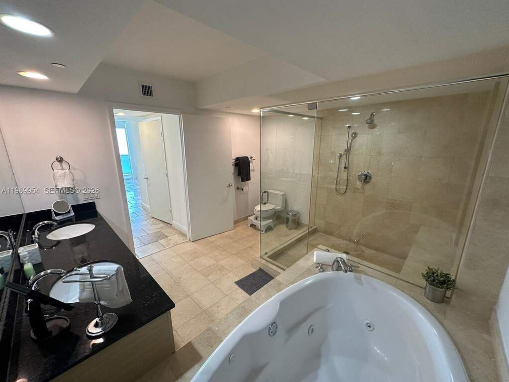 2 Bedroom Apartment/Flat's Image 17