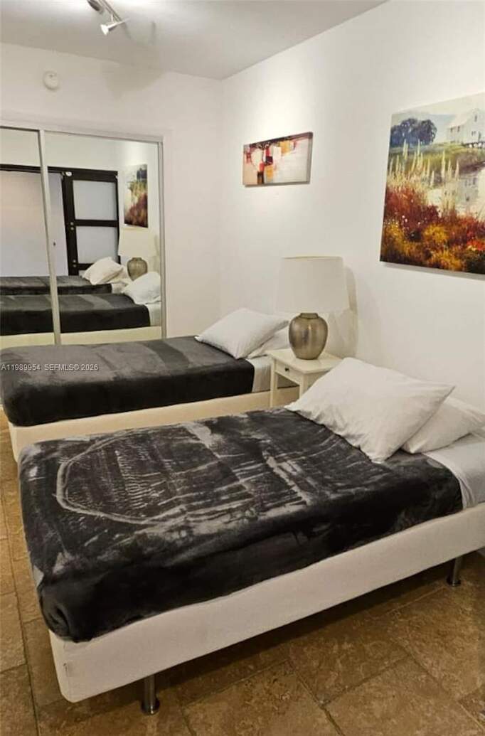 2 Bedroom Apartment/Flat's Image 20