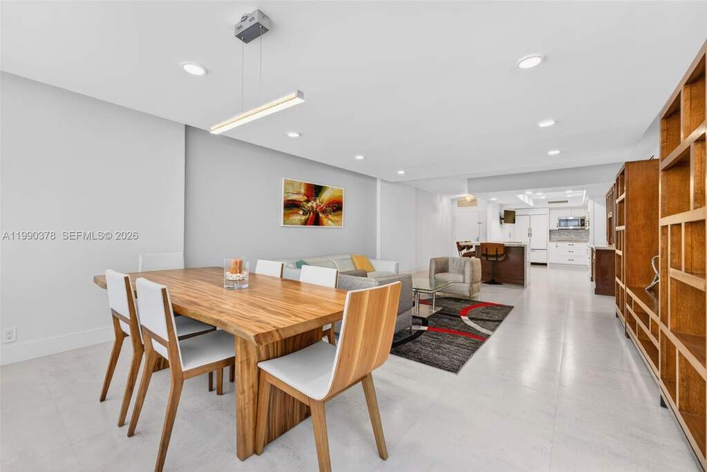 2 Bedroom Apartment/Flat's Image 7