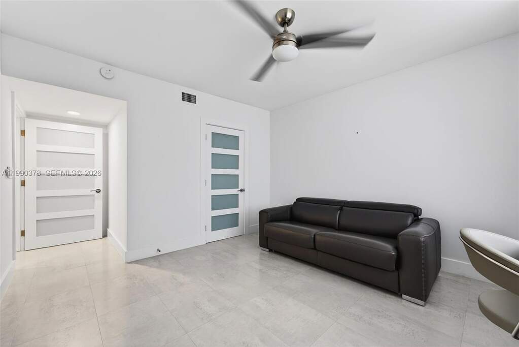 2 Bedroom Apartment/Flat's Image 14