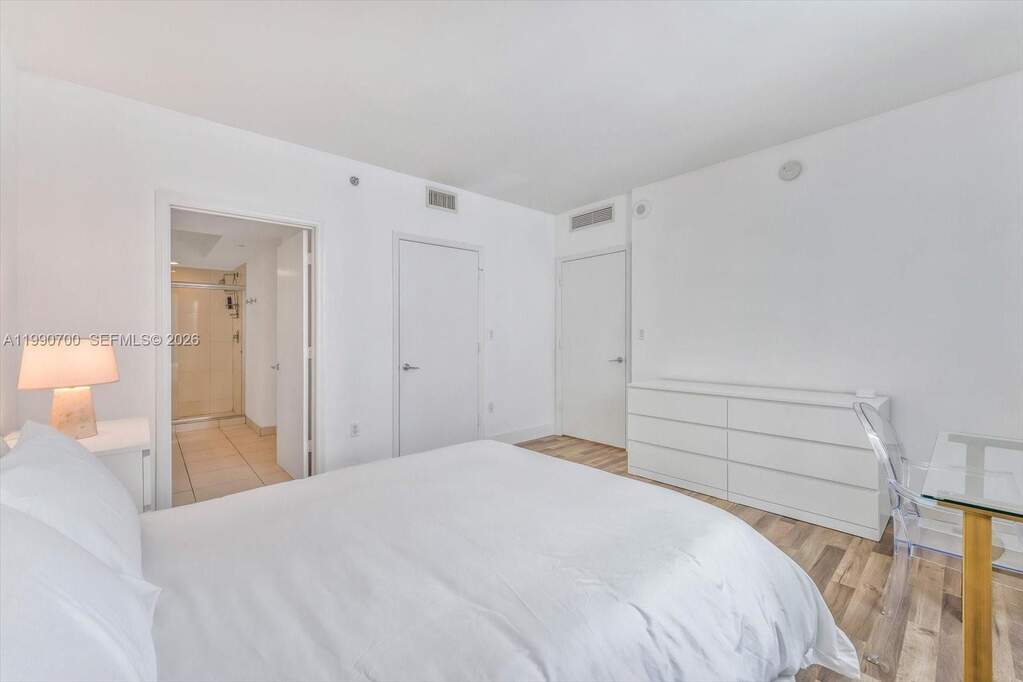 2 Bedroom Apartment/Flat's Image 13
