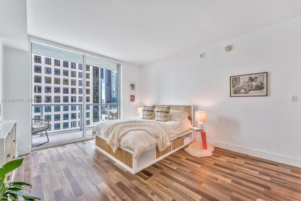 2 Bedroom Apartment/Flat's Image 6