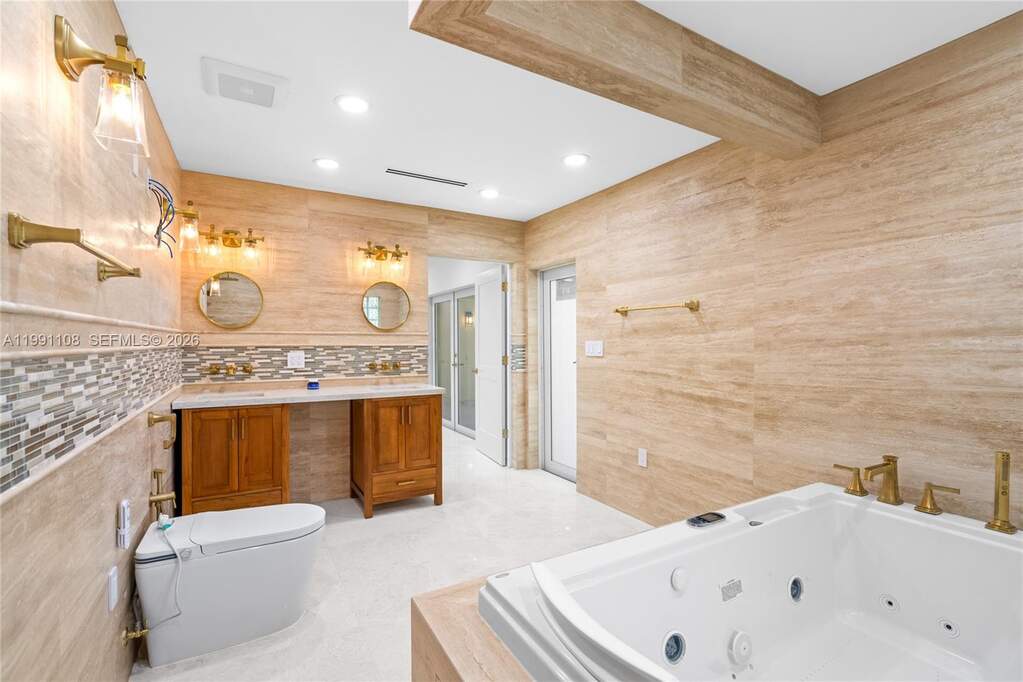 3 Bedroom Single Family Home/House's Image 11