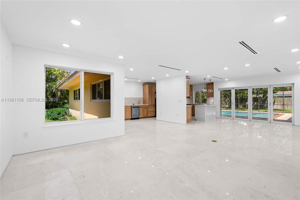 3 Bedroom Single Family Home/House's Image 17