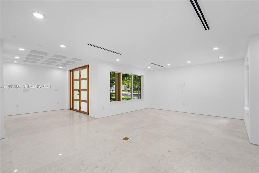 3 Bedroom Single Family Home/House's Image 21