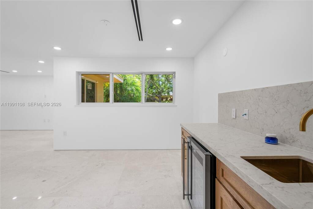 3 Bedroom Single Family Home/House's Image 23